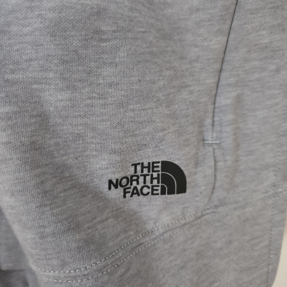 The North Face Hoodie Vest - Picture 2 of 7